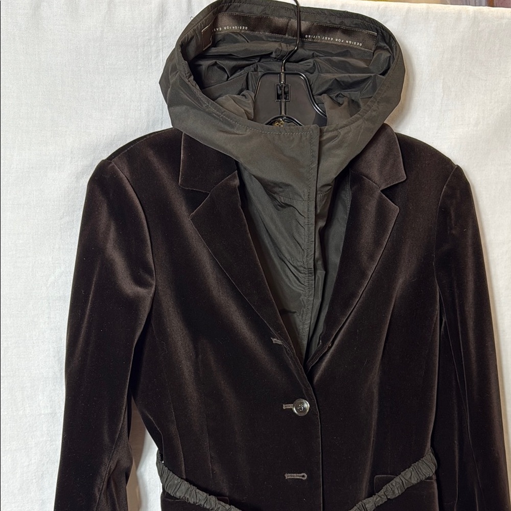 S Maxmara Velvet Blazer - image 2